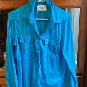Women’s Signature Aeropostale Blue Medium Lightweight Button Down Shirt Summer
